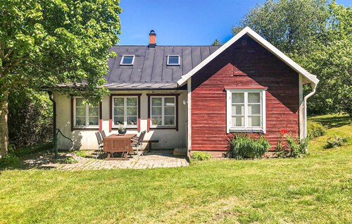 2 bedroom awesome home in Kosta