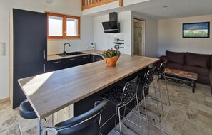 Réfrigérateur, plaque de cuisson