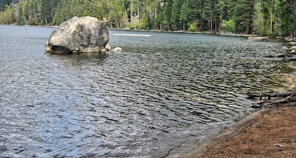 SNOW, SNOW & MORE SNOW AND SUGAR BEAR IS PLOWED! 12 MIN TO DODGE, 5 MIN TO SLED