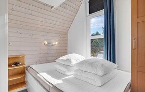 2 bedrooms, free WiFi
