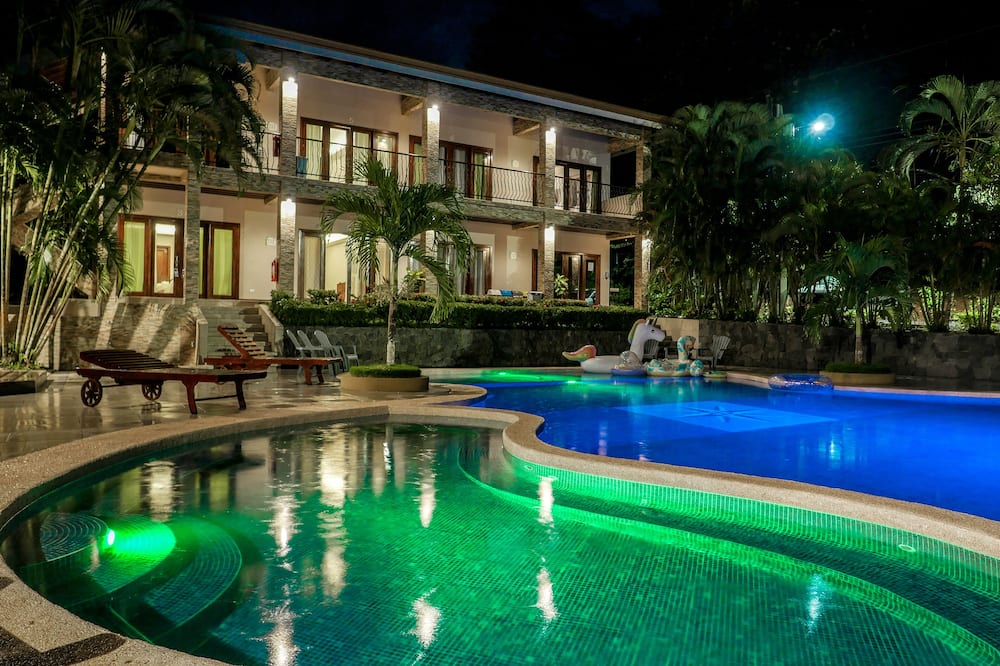 Hotel Amira