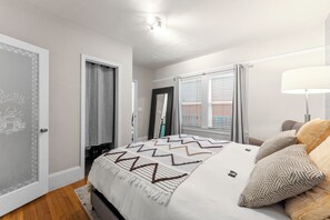 1 chambre, fer et planche à repasser, Wi-Fi gratuit, draps fournis