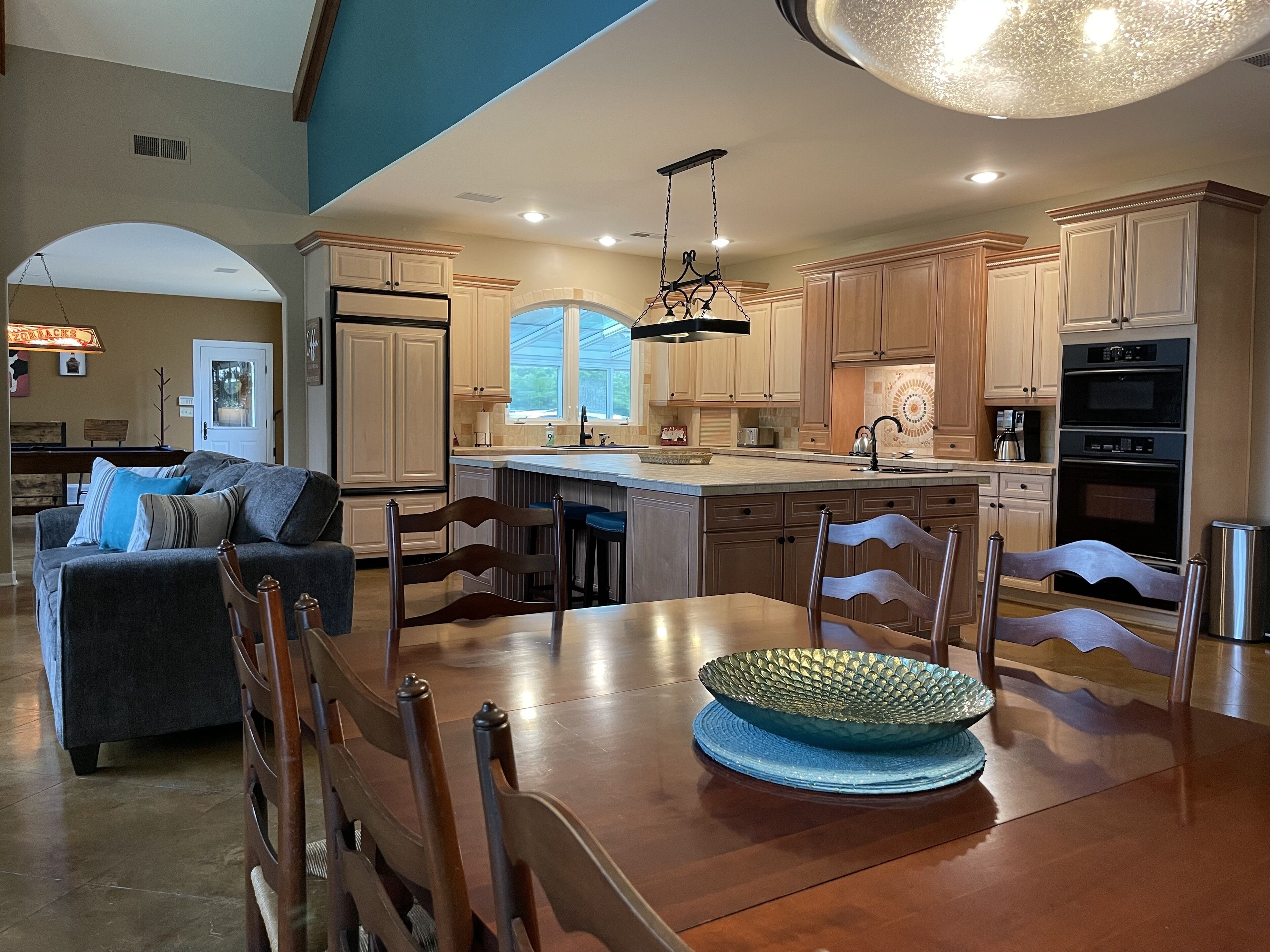 Beautiful Private & Secluded 38 Acre Estate