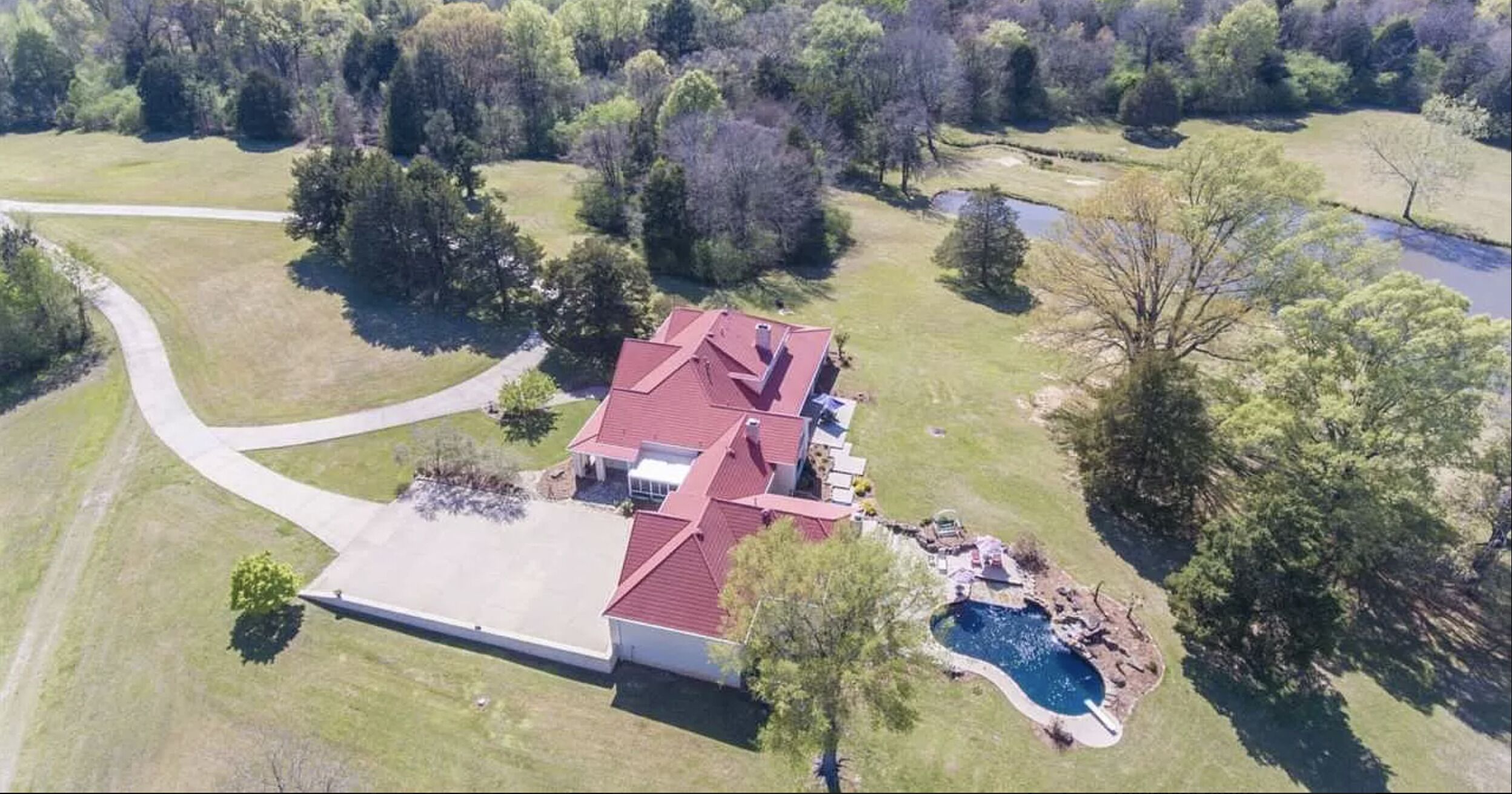 Beautiful Private & Secluded 38 Acre Estate