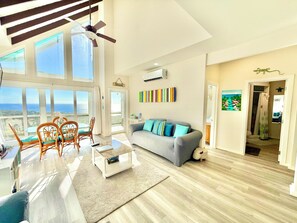 Téléviseur connecté, livres