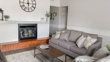 Smart TV, fireplace, computer monitors