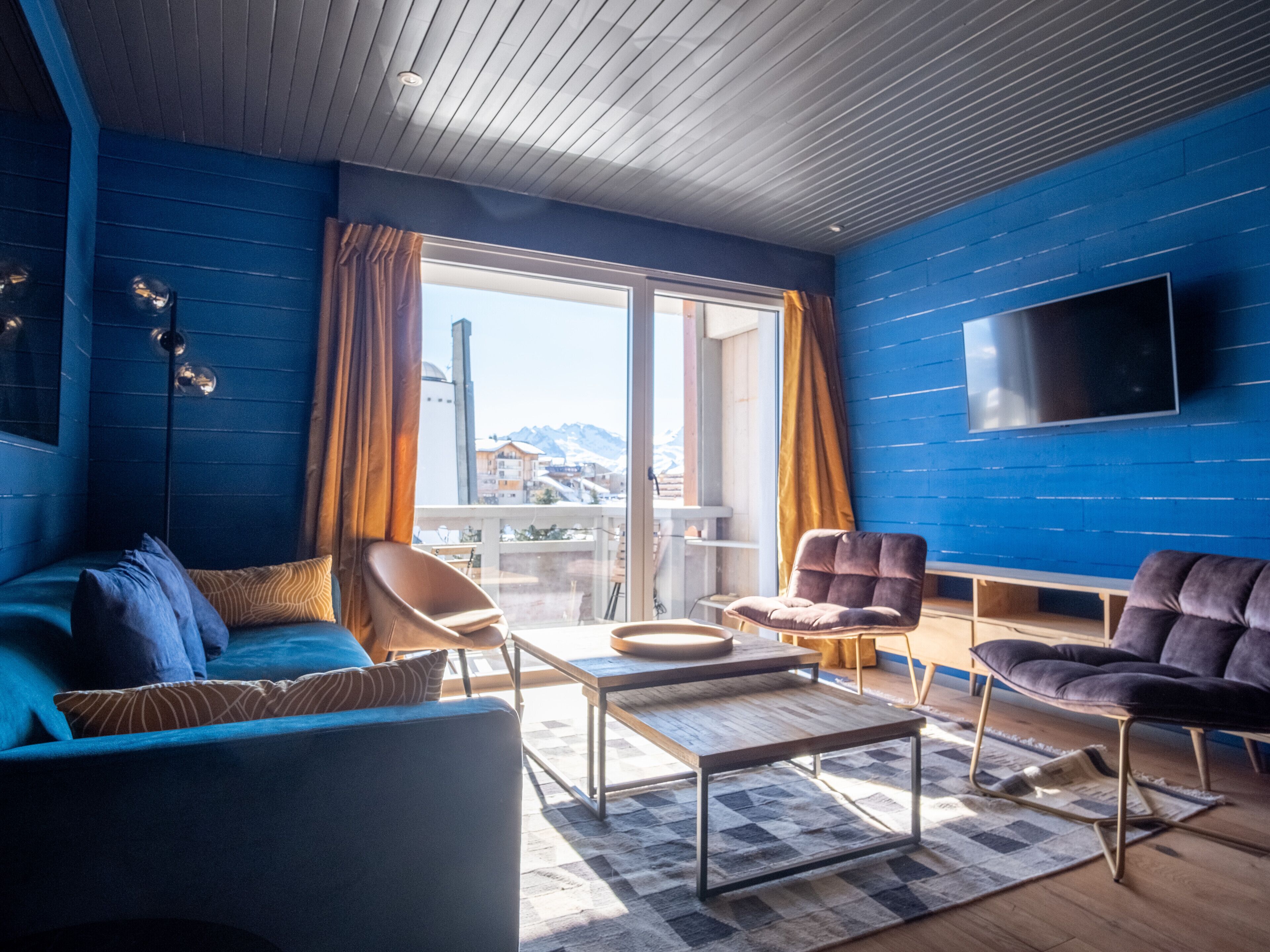 Beautiful flat in L'Alpe d'Huez heart at the foot of the slopes - Welkeys