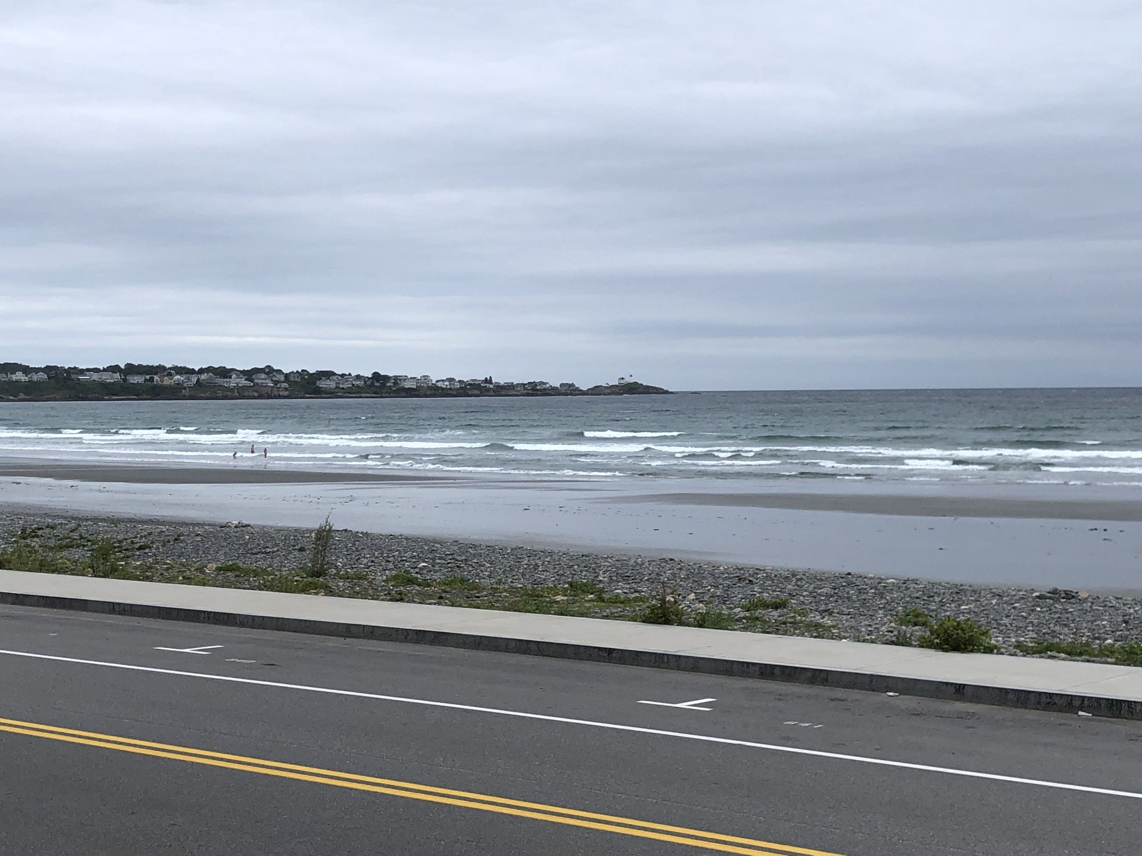  Oceanfront, Dog Friendly.  Sleeps 7.