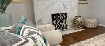 Spacious Craftsman, Near downtown and Pioneer Woman Mercantile