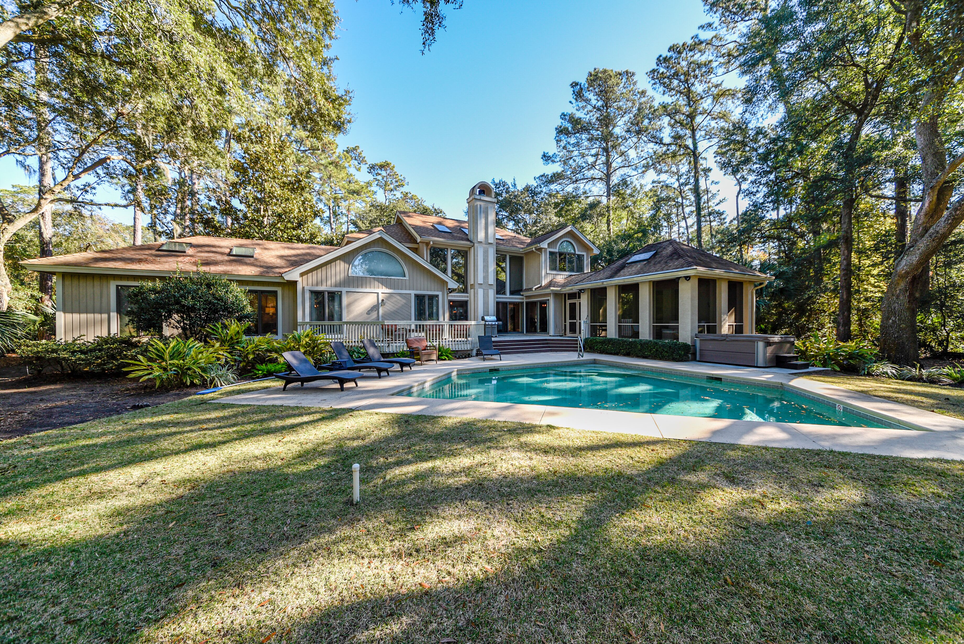 14+ Pool & Spa Sea Pines Oasis! June + July deals
