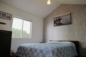 2 chambres, fer et planche à repasser, accès au Wi-Fi (inclus)