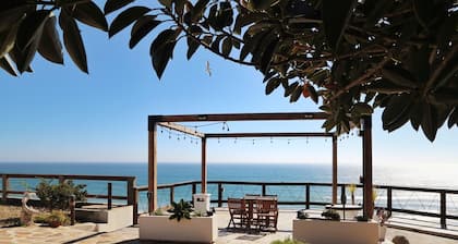 Private Villa w/ nice sandy beach for Surf, Relax or Enjoy!
