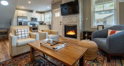 Shady Grove | Asheville Villa with Hot Tub and Minutes from Downtown