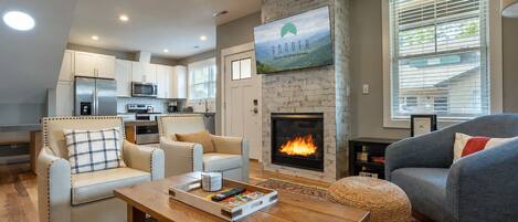 TV, fireplace
