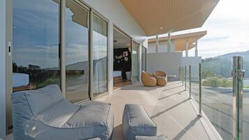 2 Bedroom Private Pool Villa | Terraza o patio