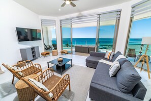 TV - Esmeralda Beach Resort 2 Bedrooms Condo C 402 (Puerto Peñasco)