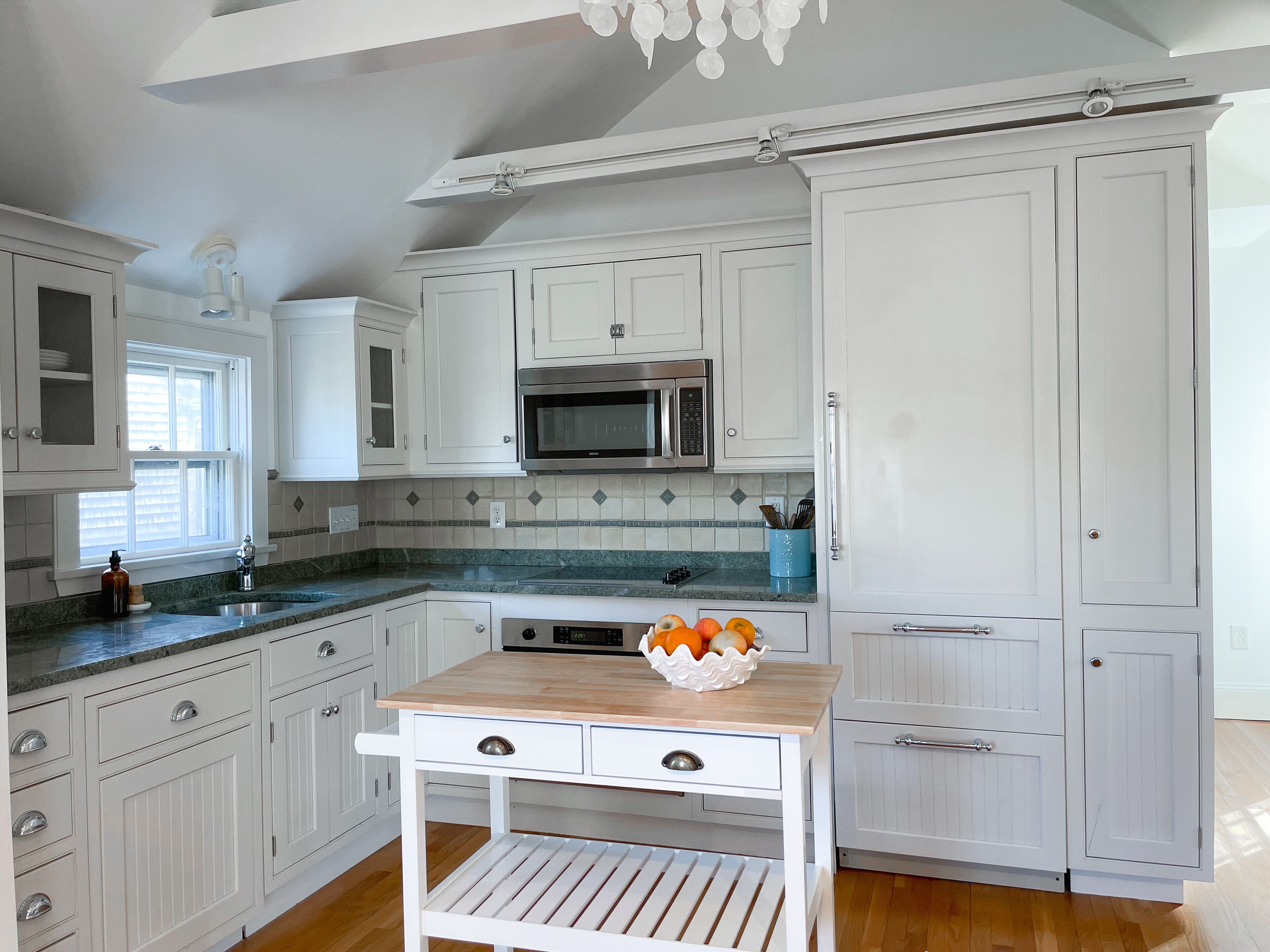 Cozy Cottage in historic downtown Nantucket