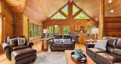 Unique Northwoods Getaway on Private Island