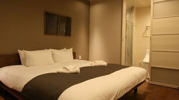 Apartment, 2 Bedrooms | 2 bedrooms, iron/ironing board, cribs/infant beds, free WiFi