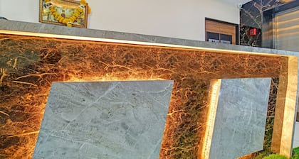 Treebo Jayshree Palace C21 Business Park