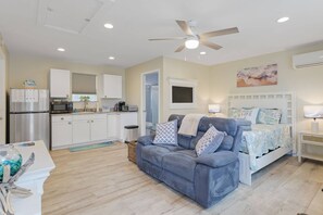 Smart TV - Baby it's Cold Outside Winter Promo on 4 - 6 night stays (Jacksonville Beach)