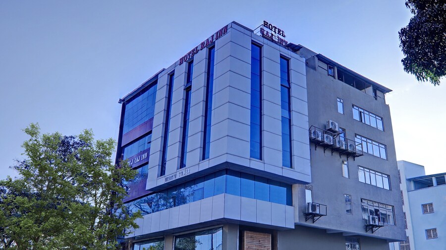 Treebo Raj Inn Lalpur