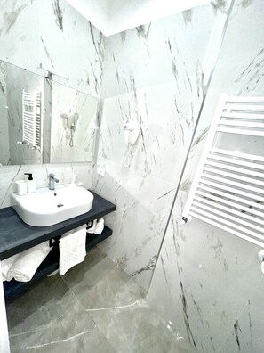 Room - HOTEL PORTO DI ROMA (Civitavecchia)