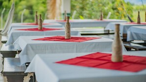 Dining - Hacienda Araucaria Habitacion 10 (Quimbaya)