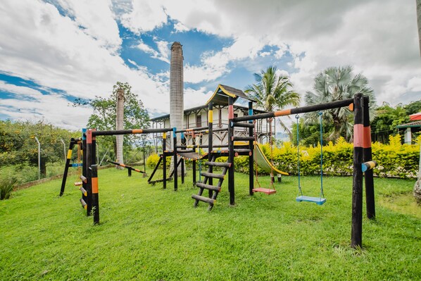 Children's area - Hacienda Araucaria Habitacion 10 (Quimbaya)