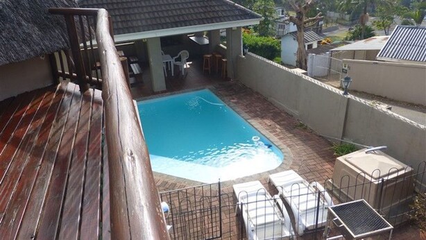 Property grounds - Sea Spray - Private Studio Apartment With Swimming Pool (Margate)