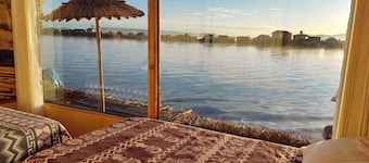 Room-uros Suma Jakaña Lodge ¦ Titicaca E