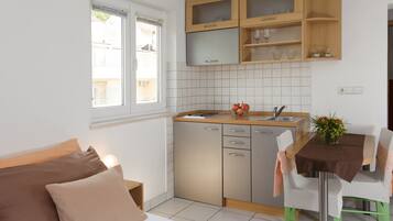 Habitación, 1 habitación, para fumadores, balcón | Interior