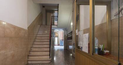 Vatican Suite 2 Levels Completely Renovated