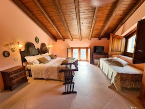 Villa, 4 Bedrooms, Smoking, Private Pool