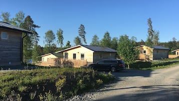 House, 2 Bedrooms, Terrace, Lake View | Exterior