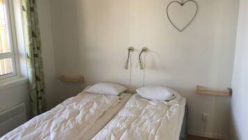 House, 2 Bedrooms, Terrace, Lake View | 2 bedrooms