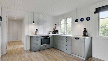 House, 3 Bedrooms, Garden View | Interior