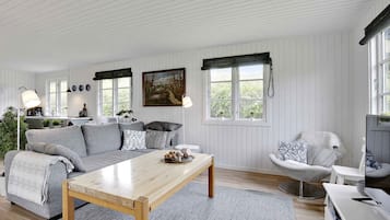 Ferienhaus, 3 Schlafzimmer, Gartenblick | Innenbereich