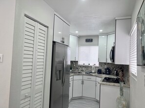 Apartment, 2 Bedrooms, Terrace, City View | Interior - 💎💎stylish 2 Bedrooms Apartment By Miami Airport (Miami)