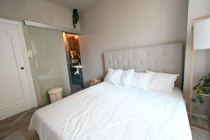 Room - Up too 8- 10 Persons Stay in Antwerp (Antwerp)