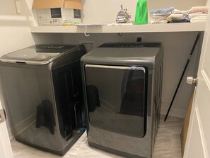 House, 3 Bedrooms, Smoking, Patio | Laundry