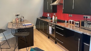 Apartment, 1 Schlafzimmer, Mikrowelle, Stadtblick | Innenbereich