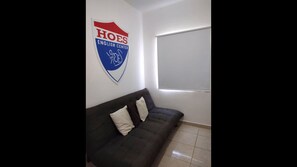 Condo, 2 habitaciones, patio | Interior