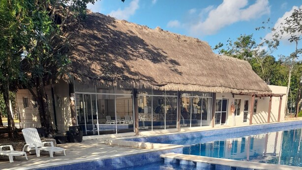 Unclassified image, 1 of 37, button - Devoted Hoestel in Cancun With Equipped Kitchen, Pool, Close to Beaches & More! (Cancun)