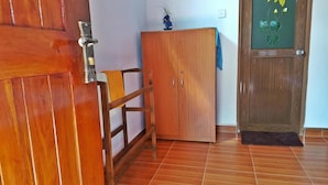 Habitació, 1 dormitori, balcó, vistes al jardí | Interior