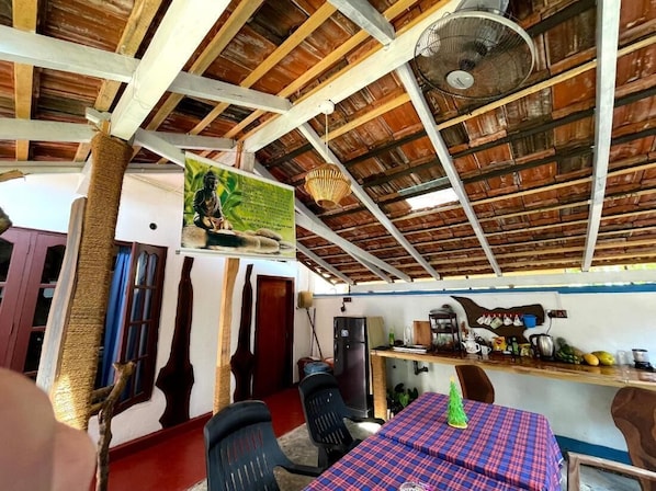 Dortoir Partagé, 1 chambre | Restauration