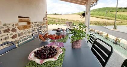 Gßte de charme15 pers vignes Beaujolais pierres dorées Lyon