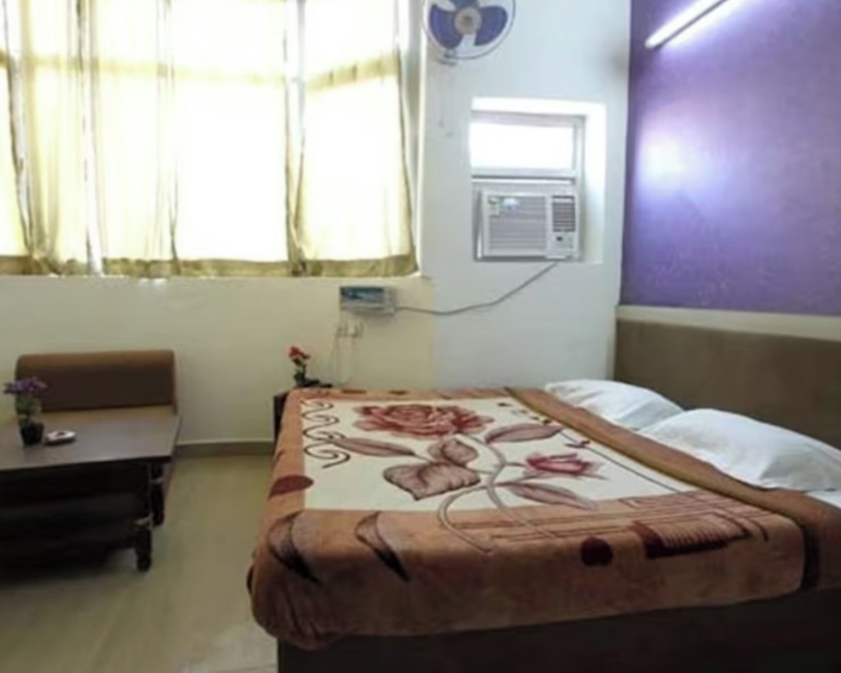 Foto - Goroomgo Viren Holiday Home Agra