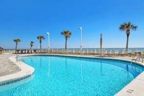 Piscine couverte, piscine chauffée