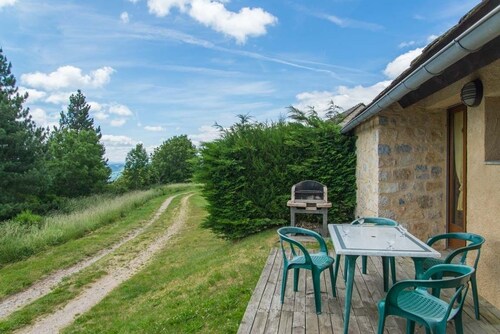 2/4 person gîte in vacation village